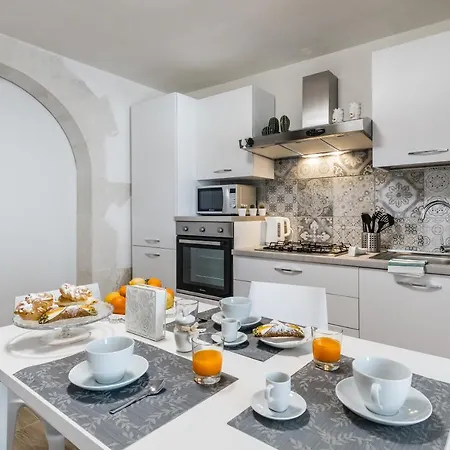 N'amuri Ri Casa *